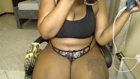 Snapshot of booby_candy chatting on May 2026 04:17:02 AM booby_candy online show from May 2026 04:17:02 AM
