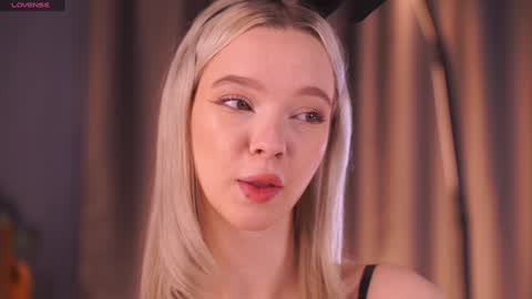 Alina online show from January 2026 07:35:01 AM