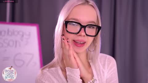 Snapshot of boobybliss chatting on July 2026 08:40:02 AM Alina online show from July 2026 08:40:02 AM