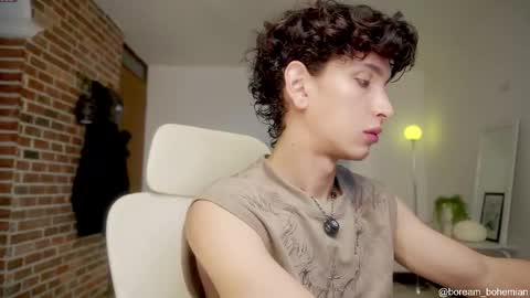 Bream online show from November 2025 11:33:02 AM