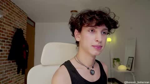 Bream online show from November 2025 12:16:02 PM