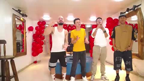 THOMAS AND DAMIAND online show from February 2025 04:08:02 AM