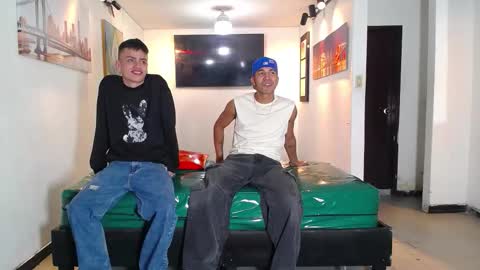 THOMAS AND DAMIAND online show from November 2025 06:03:02 PM