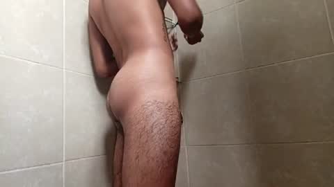 bossindahouse online show from June 2026 06:31:01 PM