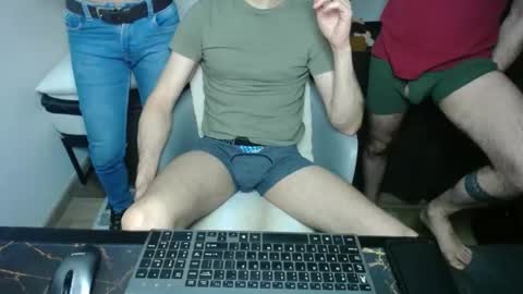 Snapshot of bossking019 chatting on January 2025 04:34:02 AM bossking019 online show from January 2025 04:34:02 AM