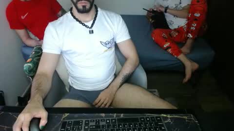 Snapshot of bossking019 chatting on January 2025 07:20:01 PM bossking019 online show from January 2025 07:20:01 PM