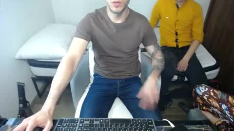 Snapshot of bossking019 chatting on January 2025 04:06:01 AM bossking019 online show from January 2025 04:06:01 AM