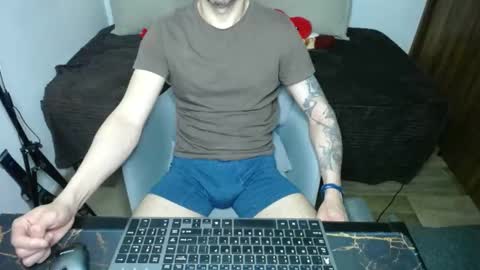 Snapshot of bossking019 chatting on February 2025 11:36:02 PM bossking019 online show from February 2025 11:36:02 PM