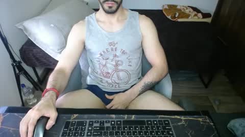 Snapshot of bossking019 chatting on March 2025 06:05:02 PM bossking019 online show from March 2025 06:05:02 PM