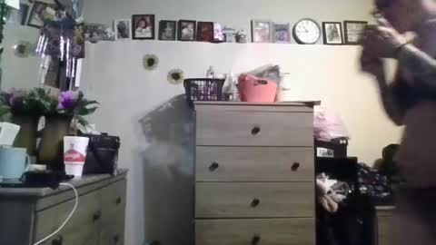 bossmilf007 online show from December 2025 11:08:01 AM