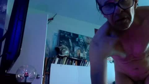 Snapshot of bottomboo7 chatting on July 2026 01:02:02 PM Bottomboo7 online show from July 2026 01:02:02 PM