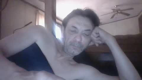 Snapshot of bottomcdforoldersc chatting on February 2026 06:53:01 PM James online show from February 2026 06:53:01 PM