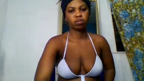 Snapshot of bouncingxxx_ass chatting on September 2025 11:28:02 PM mirabel online show from September 2025 11:28:02 PM