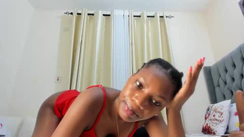 Snapshot of bouncy_booty677 chatting on April 2026 07:20:01 AM bouncy_booty677 online show from April 2026 07:20:01 AM