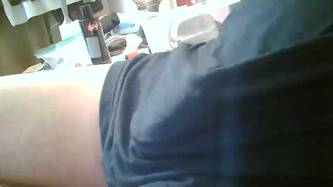 Snapshot of bourbon1965 chatting on May 2026 02:45:02 PM Bourbon online show from May 2026 02:45:02 PM