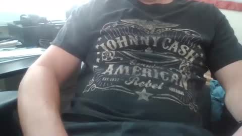 Snapshot of bourbonman144 chatting on September 2025 08:46:01 PM bourbonman144 online show from September 2025 08:46:01 PM