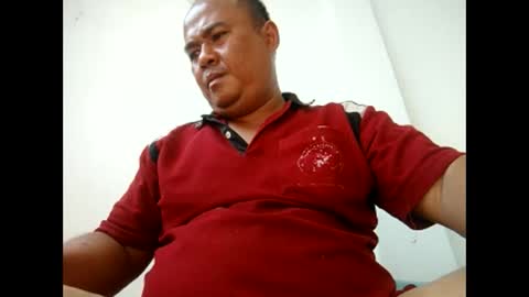 Snapshot of boy339342 chatting on April 2026 02:45:02 AM boy339342 online show from April 2026 02:45:02 AM