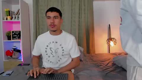Snapshot of boy_jerry chatting on July 2026 03:35:01 AM boy_jerry online show from July 2026 03:35:01 AM