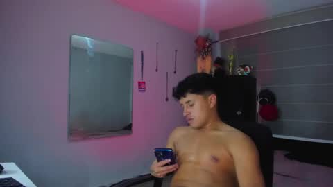 boy_nauthy online show from January 2025 05:21:02 AM