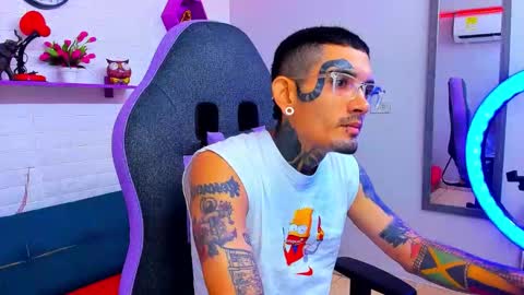 Snapshot of boy_tatto777 chatting on September 2025 01:36:02 PM boy_tatto777 online show from September 2025 01:36:02 PM