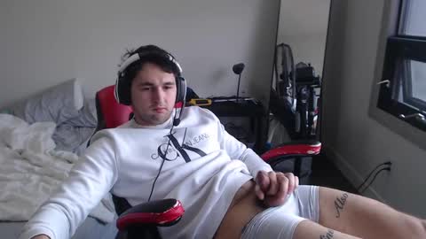 For business or to fuck me contact me boybigcocks Follow my OF  online show from March 2025 06:00:01 PM