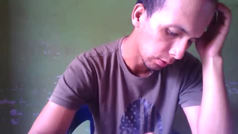 Snapshot of boycumlatino21 chatting on February 2025 04:11:02 PM Boy online show from February 2025 04:11:02 PM