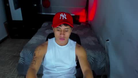 Snapshot of boylatin_777 chatting on January 2025 04:34:01 AM miguel online show from January 2025 04:34:01 AM