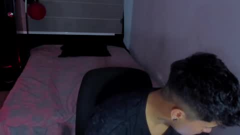 Snapshot of boylatin_777 chatting on January 2025 09:13:01 AM miguel online show from January 2025 09:13:01 AM