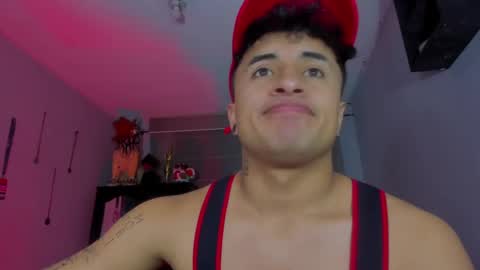 Snapshot of boylatin_777 chatting on January 2025 05:21:02 AM miguel online show from January 2025 05:21:02 AM