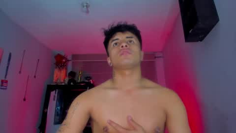 Snapshot of boylatin_777 chatting on January 2025 06:27:02 AM miguel online show from January 2025 06:27:02 AM