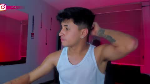 Snapshot of boylatin_777 chatting on January 2025 06:43:02 AM miguel online show from January 2025 06:43:02 AM