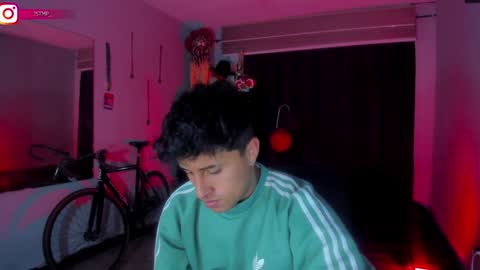 Snapshot of boylatin_777 chatting on February 2025 02:29:02 AM miguel online show from February 2025 02:29:02 AM