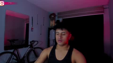 Snapshot of boylatin_777 chatting on February 2025 04:22:02 AM miguel online show from February 2025 04:22:02 AM