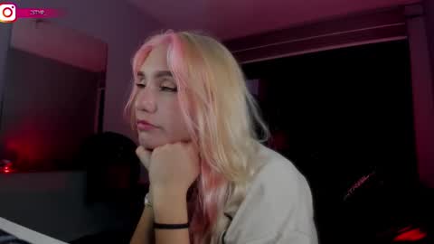 Snapshot of boylatin_777 chatting on February 2025 05:01:01 AM miguel online show from February 2025 05:01:01 AM