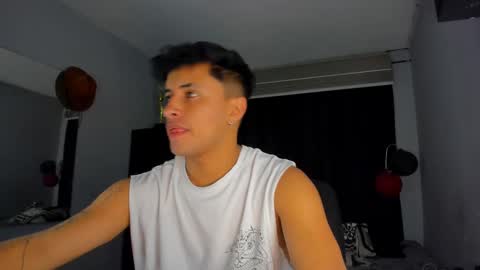 Snapshot of boylatin_777 chatting on March 2025 04:49:01 AM miguel online show from March 2025 04:49:01 AM