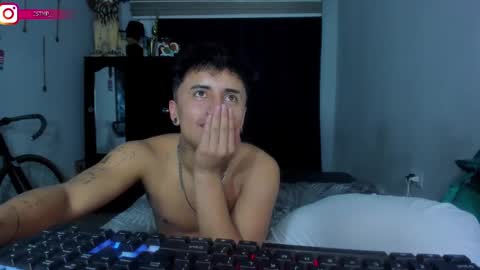 Snapshot of boylatin_777 chatting on March 2025 11:01:02 PM miguel online show from March 2025 11:01:02 PM