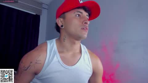 Snapshot of boylatin_777 chatting on September 2025 04:58:02 AM miguel online show from September 2025 04:58:02 AM