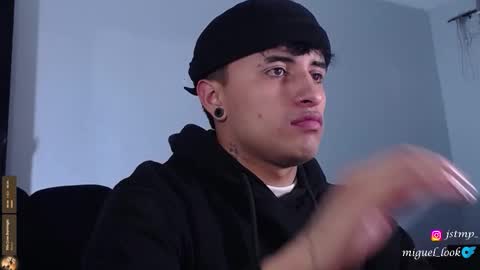 Snapshot of boylatin_777 chatting on October 2025 11:42:02 AM miguel online show from October 2025 11:42:02 AM