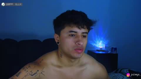 Snapshot of boylatin_777 chatting on October 2025 09:54:02 AM miguel online show from October 2025 09:54:02 AM