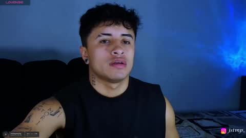 Snapshot of boylatin_777 chatting on November 2025 06:31:02 PM miguel online show from November 2025 06:31:02 PM