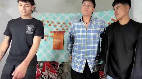 Snapshot of boys4hot_777 chatting on February 2025 07:05:02 PM boys4hot_777 online show from February 2025 07:05:02 PM