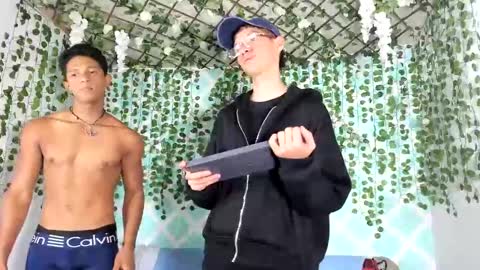 Snapshot of boys4hot_777 chatting on March 2025 07:39:01 PM boys4hot_777 online show from March 2025 07:39:01 PM