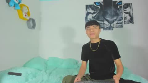 Snapshot of boys4hot_777 chatting on March 2025 03:49:02 PM boys4hot_777 online show from March 2025 03:49:02 PM