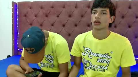 ALEX - TAYLER  -MIKE online show from January 2025 01:45:02 PM