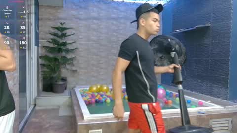 Angelo Mark Fernando Taylor online show from October 2025 11:31:02 AM