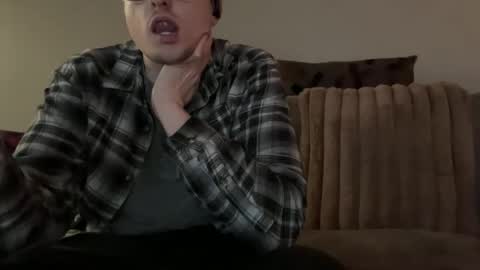 BoyToyBenny online show from March 2026 06:18:01 AM