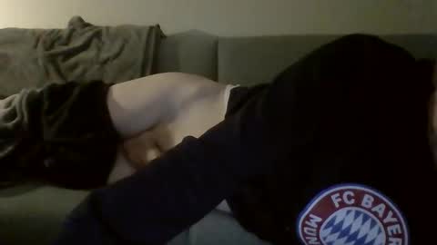 Snapshot of boyxy1 chatting on December 2024 08:18:02 PM boyxy1 online show from December 2024 08:18:02 PM