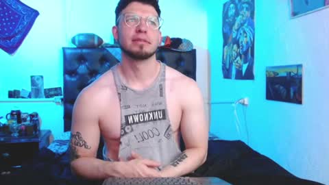 Snapshot of brad_hot_boy chatting on January 2025 04:22:01 PM brad hot boy online show from January 2025 04:22:01 PM