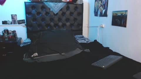 Snapshot of brad_hot_boy chatting on February 2025 04:07:01 PM brad hot boy online show from February 2025 04:07:01 PM