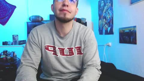 Snapshot of brad_hot_boy chatting on September 2025 04:29:01 PM brad hot boy online show from September 2025 04:29:01 PM